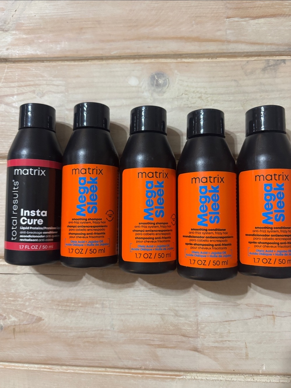 Matix Mega Sleek Hair Care Set - lot of 5 (44)